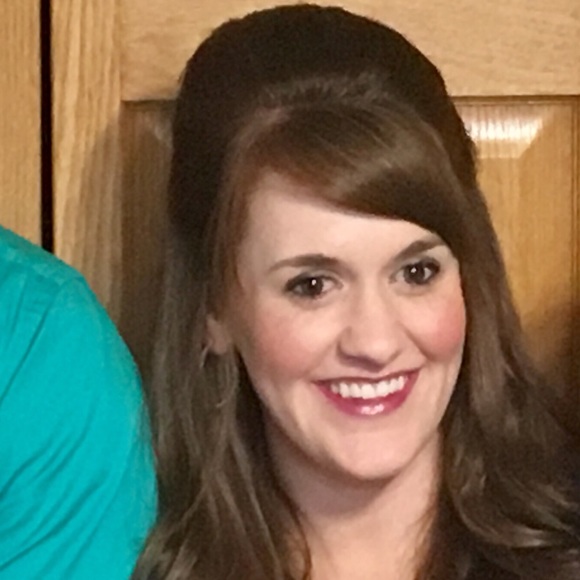 Meet your Posher, Kim - Picture 1 of 1